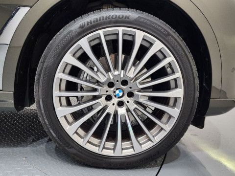 2022 BMW X7 с пробегом 45 202 км