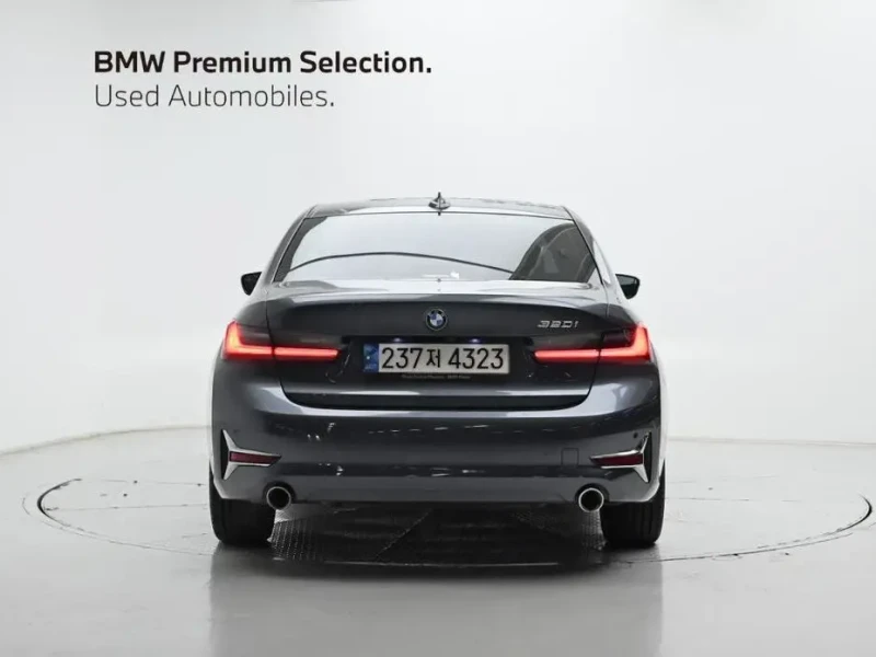 2021 BMW 3 серии с пробегом 60 579 км