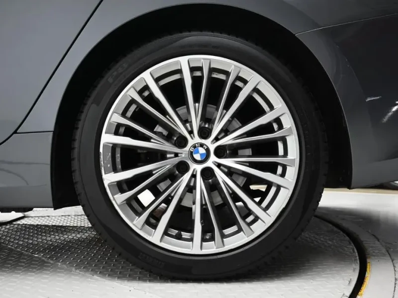 2021 BMW 3 серии с пробегом 60 579 км