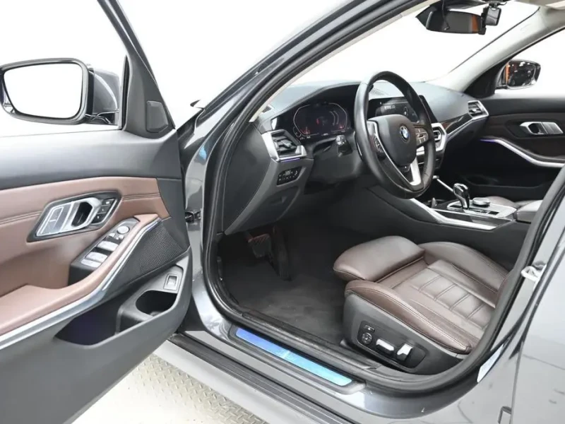 2021 BMW 3 серии с пробегом 60 579 км