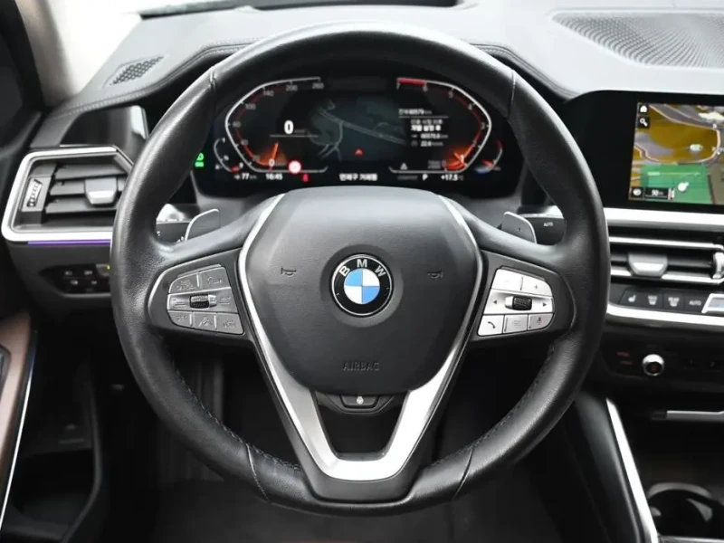 2021 BMW 3 серии с пробегом 60 579 км