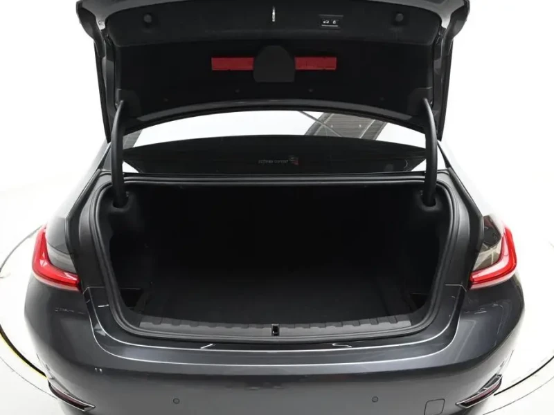 2021 BMW 3 серии с пробегом 60 579 км