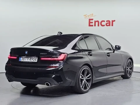 2022 BMW 3 серии с пробегом 52 195 км