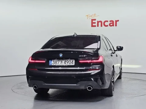 2022 BMW 3 серии с пробегом 52 195 км
