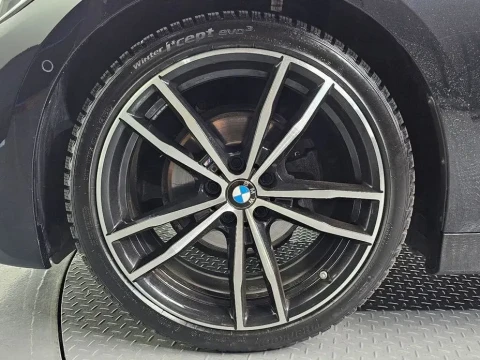 2022 BMW 3 серии с пробегом 52 195 км