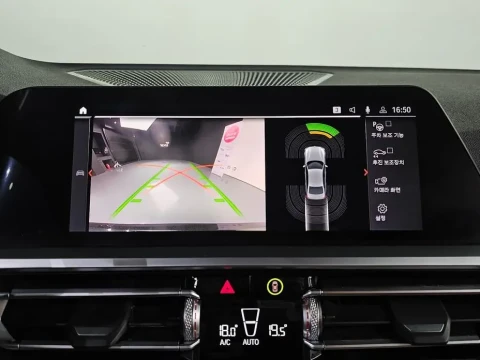 2022 BMW 3 серии с пробегом 52 195 км