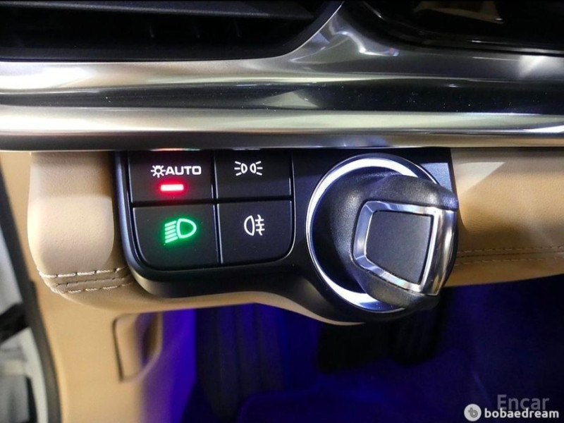 2022 Porsche Panamera с пробегом 42 000 км