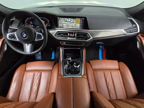 2022 BMW X6 с пробегом 35 886 км