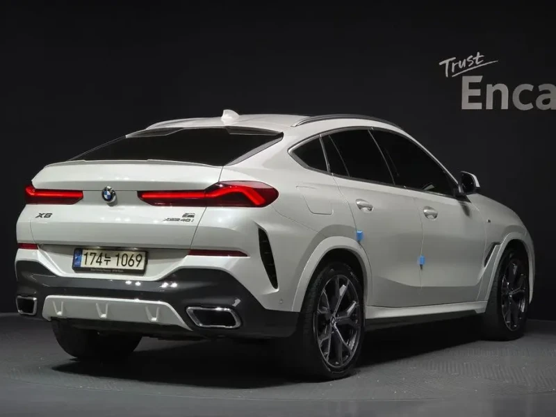 2022 BMW X6 с пробегом 129 012 км