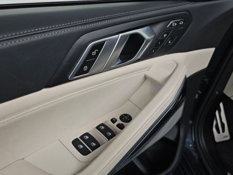 2022 BMW X6 с пробегом 28 003 км