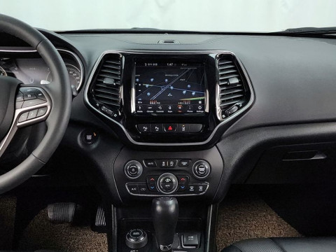 2022 Jeep Cherokee с пробегом 102 399 км