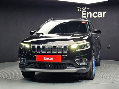 2022 Jeep Cherokee с пробегом 36 059 км
