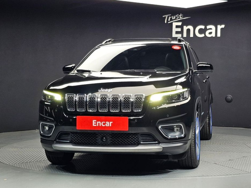 2022 Jeep Cherokee с пробегом 36 059 км