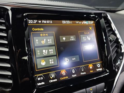 2022 Jeep Cherokee с пробегом 36 059 км