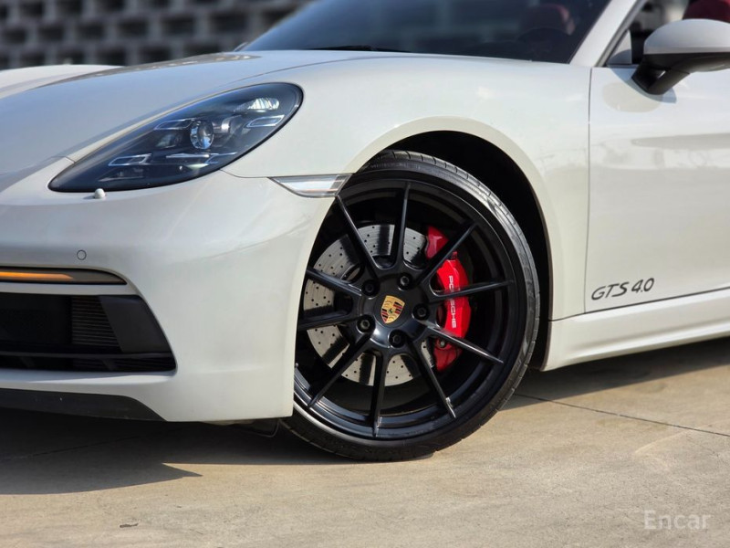 2022 Porsche 718 Spyder с пробегом 60 201 км