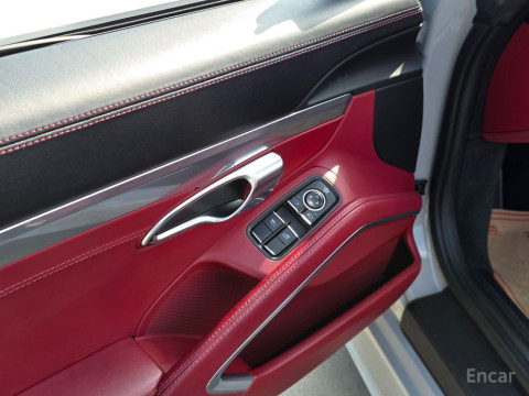 2022 Porsche 718 Spyder с пробегом 60 201 км