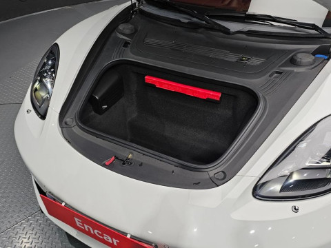 2023 Porsche 718 Spyder с пробегом 10 152 км