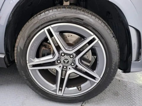 2022 Mercedes-Benz GLS с пробегом 45 942 км