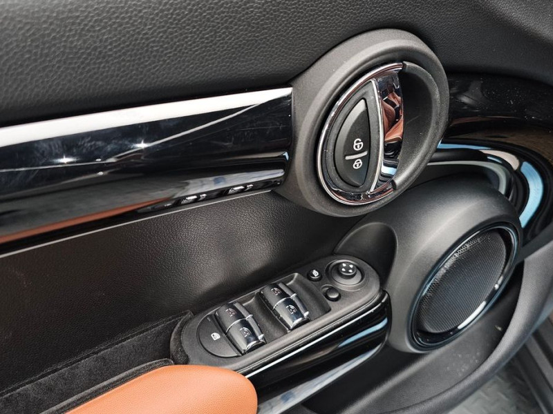 2023 Mini  с пробегом 9 902 км