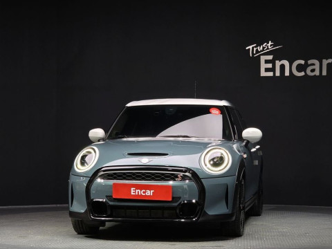 2023 Mini  с пробегом 22 253 км