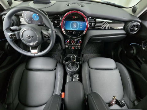 2023 Mini  с пробегом 22 253 км