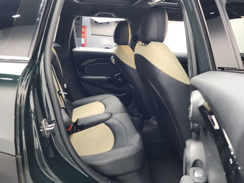 2022 Mini  с пробегом 85 059 км