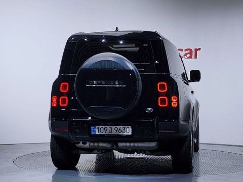 2022 Land Rover Defender с пробегом 38 797 км