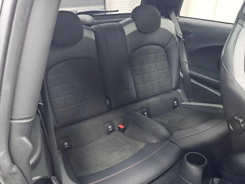 2023 Mini  с пробегом 22 431 км