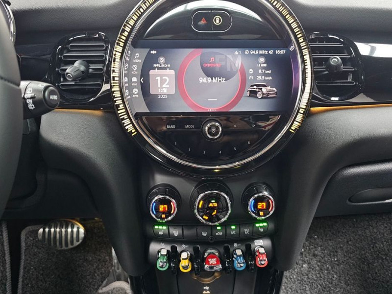 2023 Mini  с пробегом 22 431 км