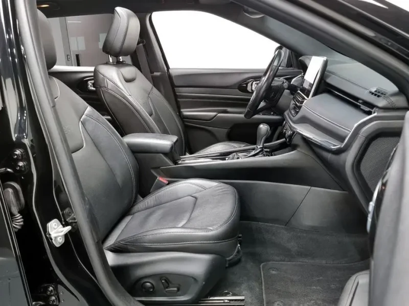 2022 Jeep Compass с пробегом 68 526 км