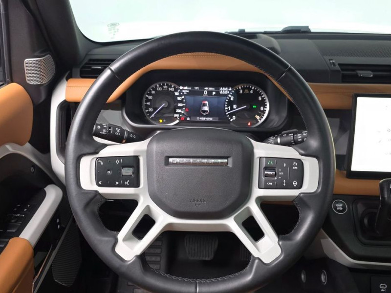 2023 Land Rover Defender с пробегом 52 594 км