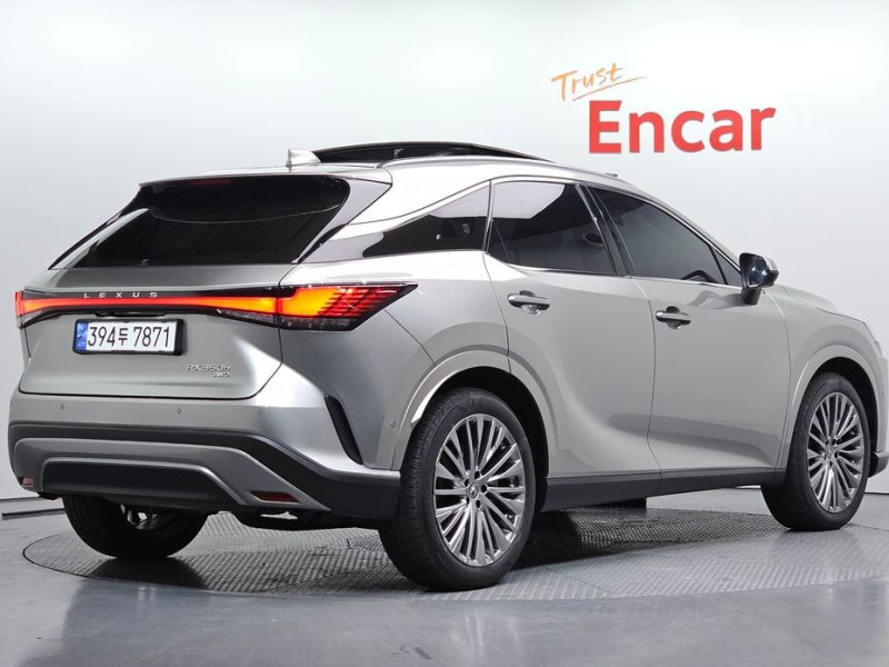 2023 Lexus RX с пробегом 63 223 км