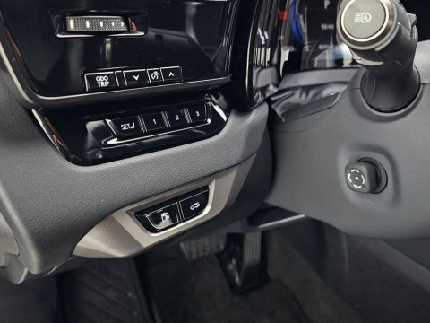 2023 Lexus RX с пробегом 63 223 км