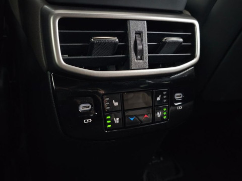 2023 Lexus RX с пробегом 63 223 км