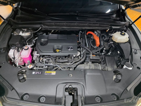 2023 Lexus RX с пробегом 39 660 км