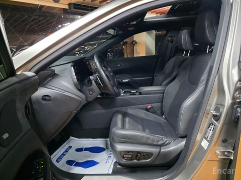 2023 Lexus RX с пробегом 39 660 км