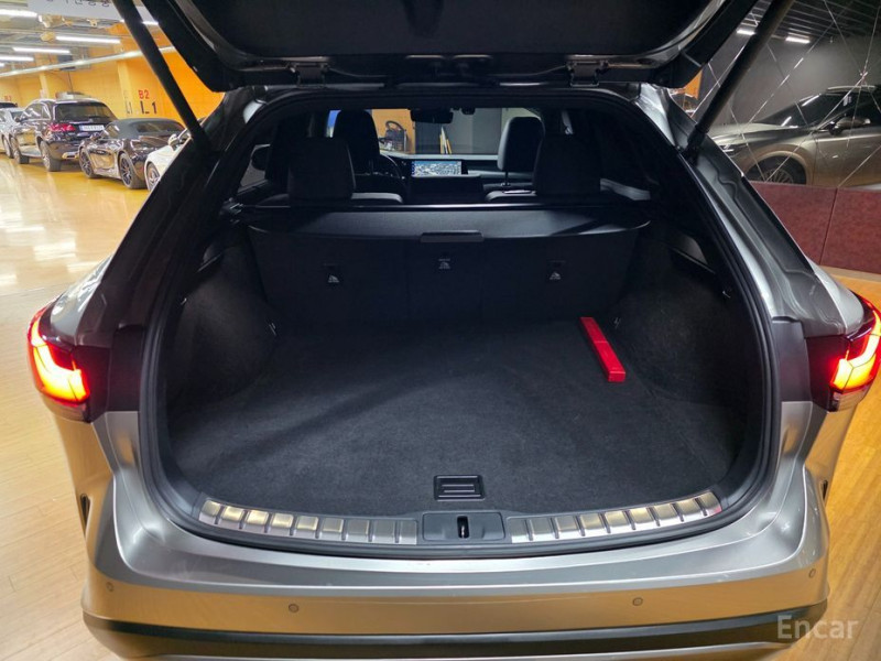 2023 Lexus RX с пробегом 39 660 км