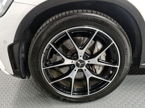 2021 Mercedes-Benz GLC с пробегом 70 321 км