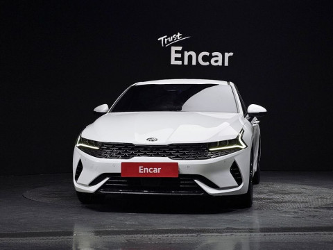 2021 Kia K5 с пробегом 111 256 км