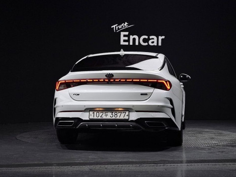 2021 Kia K5 с пробегом 111 256 км