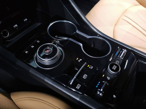 2021 Kia K5 с пробегом 111 256 км