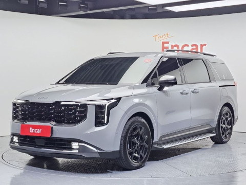 2025 Kia Carnival с пробегом 6 667 км