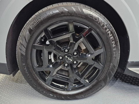 2025 Kia Carnival с пробегом 6 667 км