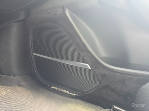 2021 Audi Q8 с пробегом 71 472 км