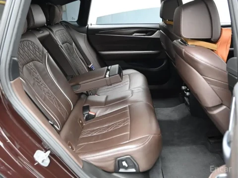 2020 BMW 6 серии с пробегом 83 637 км