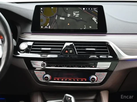 2020 BMW 6 серии с пробегом 83 637 км