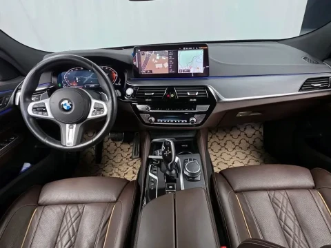 2021 BMW 6 серии с пробегом 78 497 км