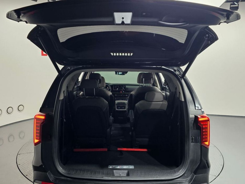 2024 Kia Carnival с пробегом 28 780 км