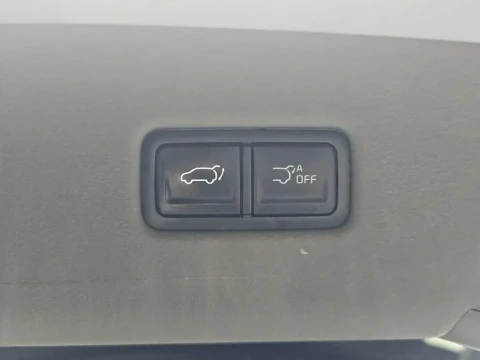 2024 Kia Carnival с пробегом 32 869 км