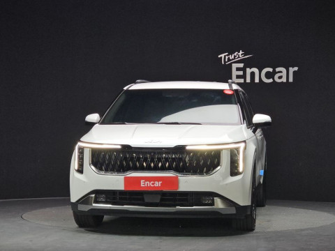 2024 Kia Carnival с пробегом 5 158 км